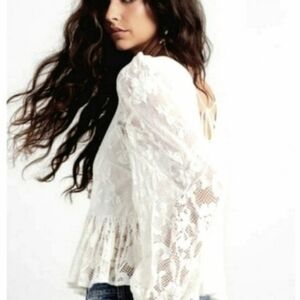 EYESHADOW Lace V-Neck Blouse
